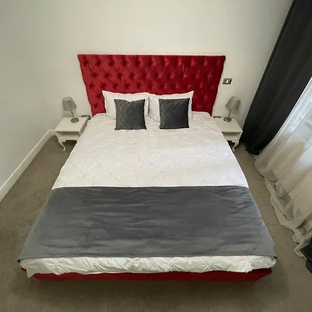 Herastrau 3 Self Check-in Boekarest