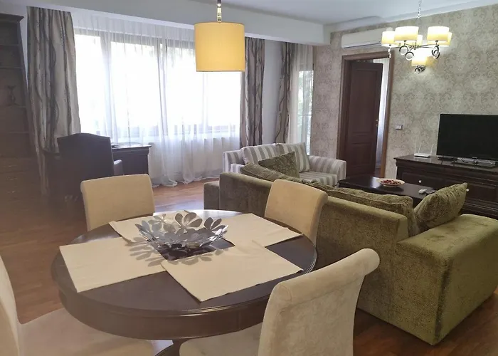 Herastrau 3 Self Check-in